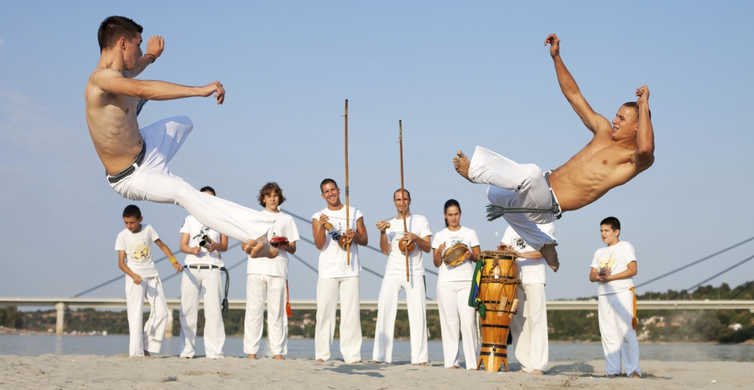 Seni Tari Tradisional Di Brazil