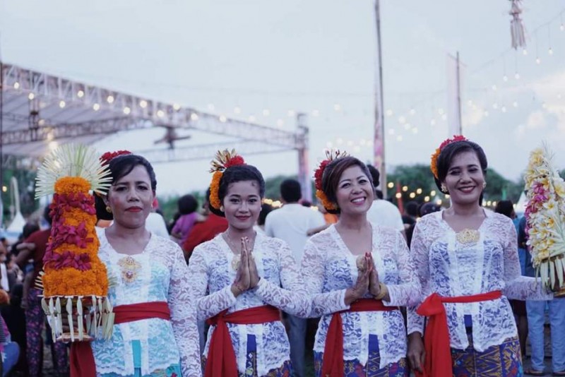 Festival Seni Akhir Tahun Di Indonesia